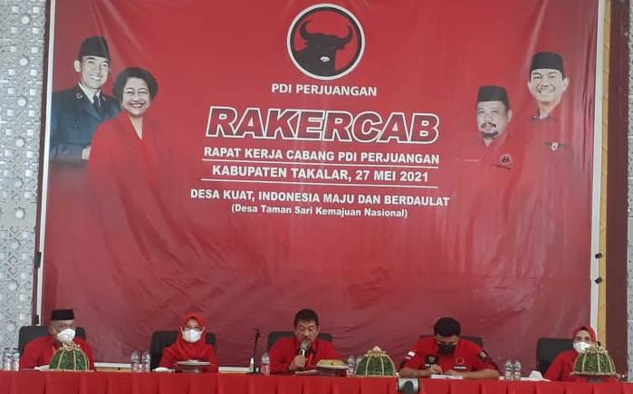 Dihadiri H.Ridwan Andi Wittiri: DPC PDI Perjuangan Takalar Sukses Gelar Rakercab Hari Ini.