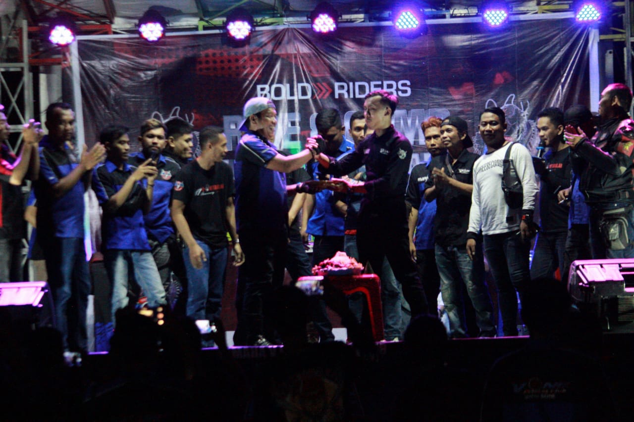 Ratusan Bikers meriahkan Anniversary ke – 11 Tahun V-one Chapter Takalar