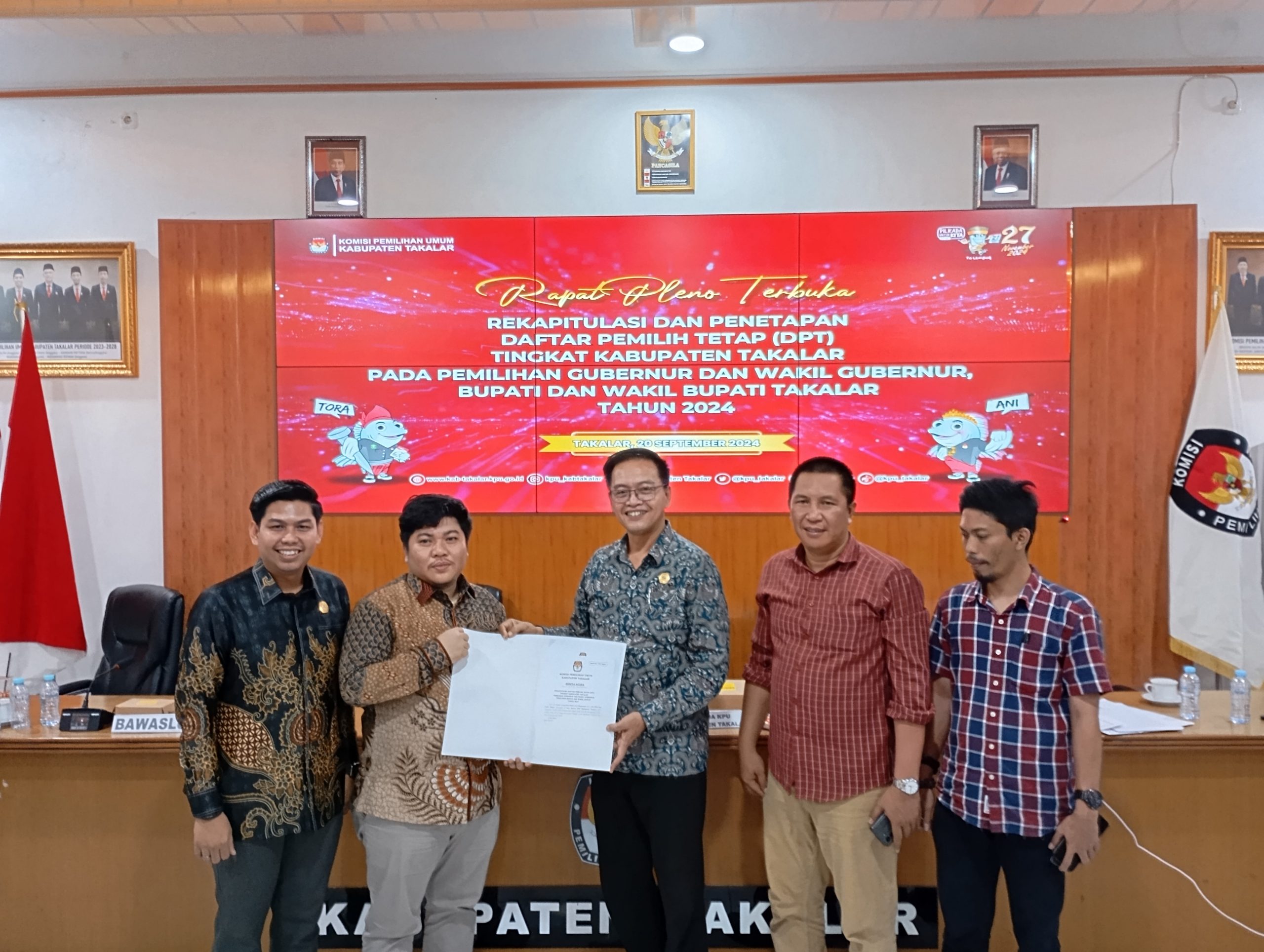 KPU Takalar Tetapkan 229.449 Pemilih dalam Rapat Pleno Terbuka Pilkada 2024